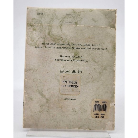 NEW Vtg Gracile Hosiery Lycra Opaque Knee Highs Style 039 Solid Ivory ONE SIZE - Picture 3 of 4